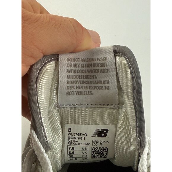 Size 7,5 Women's - Tried On New Balance 574 Core Pack Grey / Grey - Picture 9 of 11